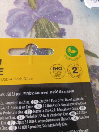 3 Chiavette USB 2.0 Intenso 2 da8GB +1 da 16GB