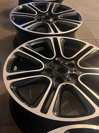 Llantas 18”