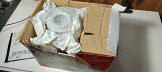 Juego de té porcelana 13 piezas con soporte