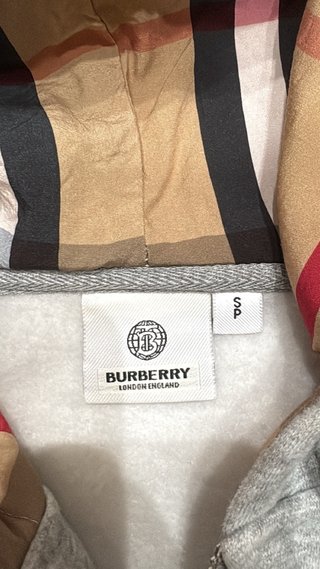Sudadera Burberry Gris con Capucha