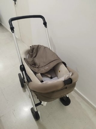 Carrito de bebé plegable