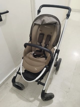 Carrito de bebé plegable