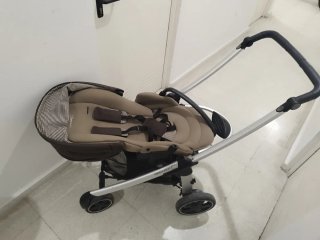 Carrito de bebé plegable