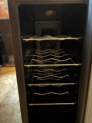 Vinoteca EX casi nueva