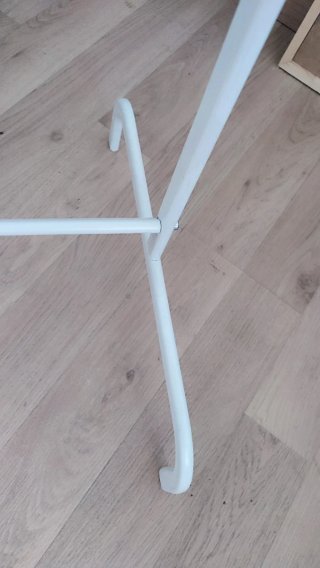 Burra perchero Ikea desmontada