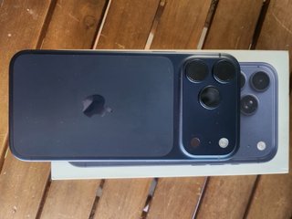 iPhone 17 Pro Max 512GB Azul Marino