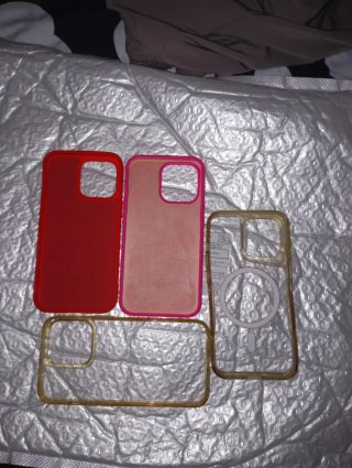 4 Fundas iPhone 13 Pro