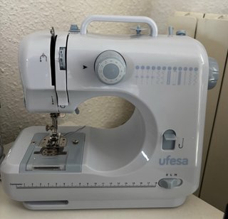 Máquina de coser Ufesa SW1201 facile