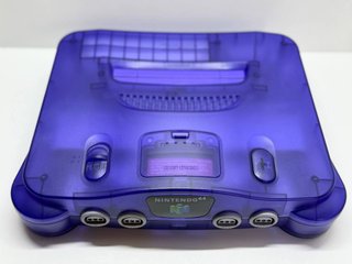 Nintendo 64 Viola Uva (PAL) + Controller + Cablaggio