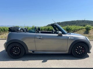 MINI Cabrio John Cooper works 211cv 2 años garanti