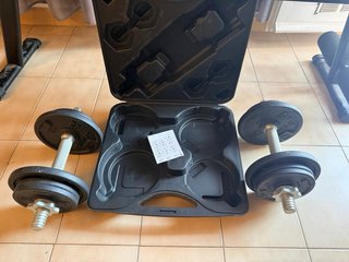 Banco Gimnasio DOMYOS con Mancuernas