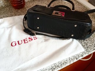 Bolso Guess Negro Nuevo