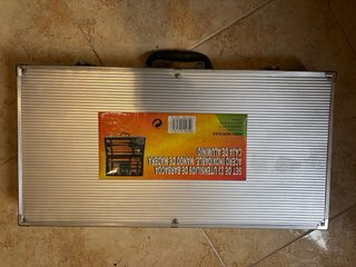 Set 23 Utensilios Barbacoa Acero Inox.