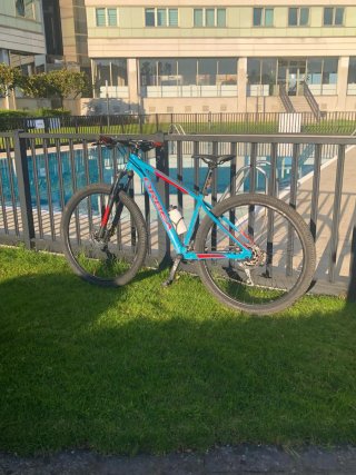 Bicicleta Orbea Azul y Roja