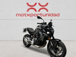 BMW F 900 R