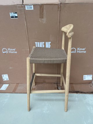Sgabello Nina Kave Home Legno Massello Acacia