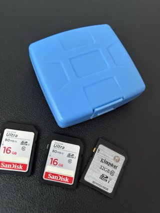 Tarjetas SD 16GB y 32GB + Estuche