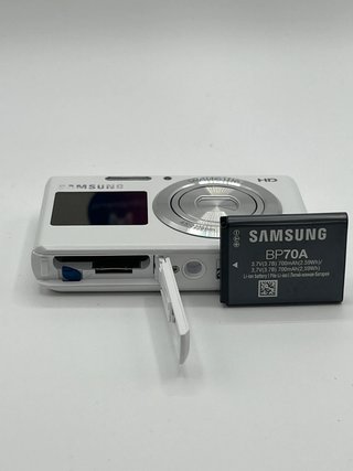 Samsung dv150f