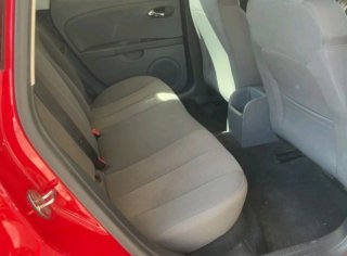 100.000km SEAT Leon 2.0 TDI con 140cv.