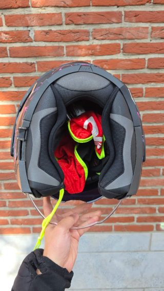 Casco Moto Modular LS2 Negro Diseño Geométrico