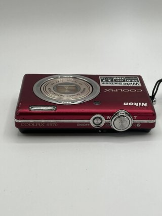 Nikon coolpix s570
