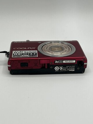 Nikon coolpix s570