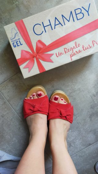 Sandalias Chamby Piel Rojas Talla 38
