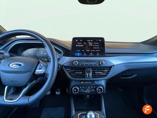 Ford Focus 1.0 Ecob. MHEV 92kW ST-Line Design SIP