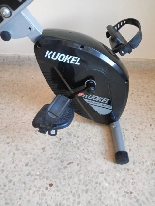 Bicicleta Estática KUOKEL Plegable
