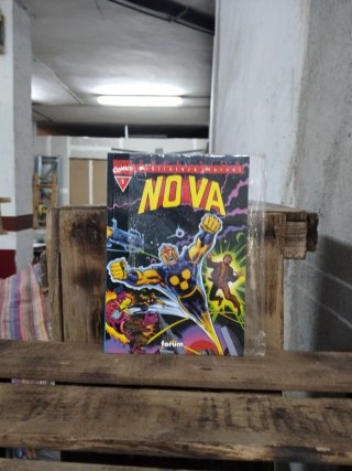 VARIOS DIFERENTES DE EXCELSIOR BIBLIOTECA MARVEL