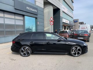 Audi A4 Avant Black line 40 TDI 150kW quat S tro