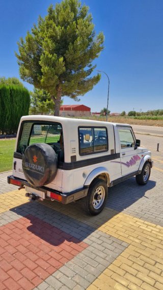Suzuki Samurai inyección