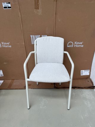 Sedia Linosa Kave Home impilabile