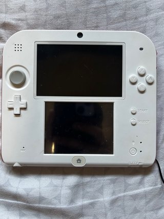 Nintendo 2DS Edición New Super Mario Bros.