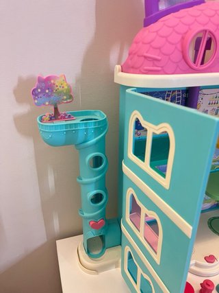 Casa de Muñecas Gabby + Accesorios