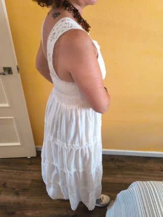Vestido blanco estilo ibicenco