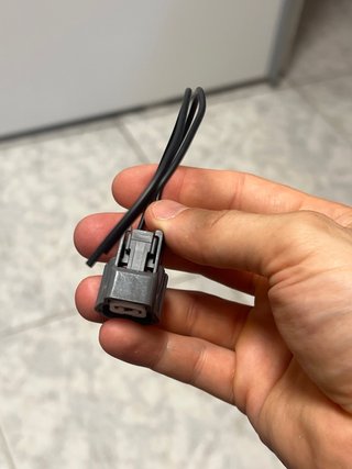 Conector 2 pines coche