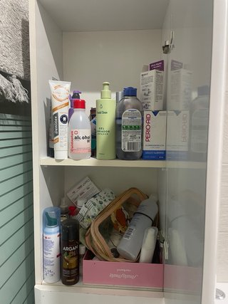 Mueble de baño blanco