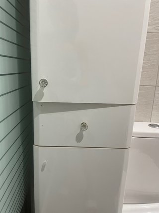 Mueble de baño blanco