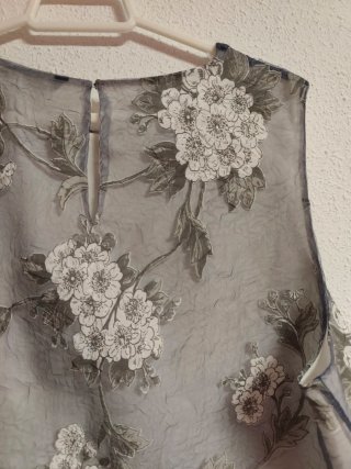 Blusa de chica talla XL de Zara.