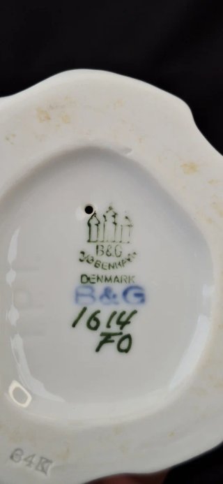 Figura porcelana danesa Bing & Grøndahl
