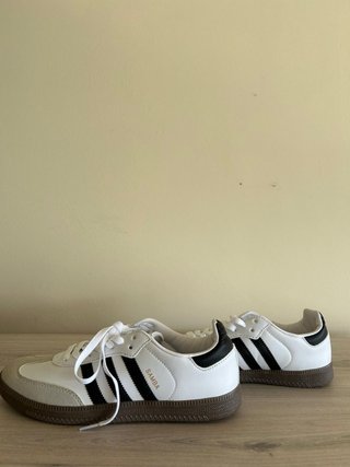Adidas Samba Blancas y Negras