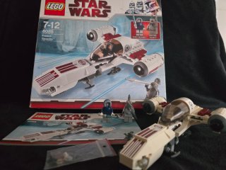 LEGO Star Wars 8085 Freeco Speeder