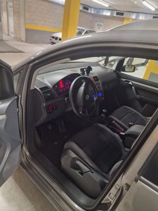 Volkswagen Touran 2009