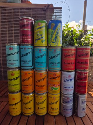 Lattine Schweppes da collezione