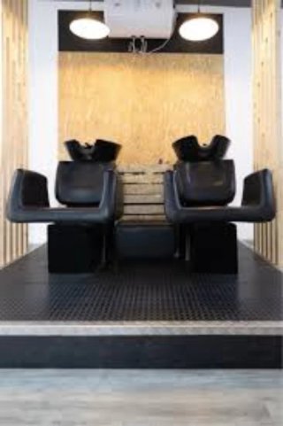 Traspaso peluquería/barberia en Granollers