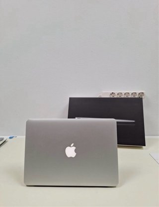 MacBook Air 2010 Plata