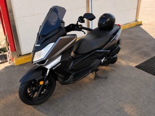 Wottan Storm 125cc EFI 2023 Negro/Gris
