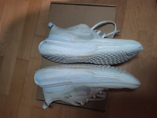 Nike ZoomX Invincible Run 3 Blancas