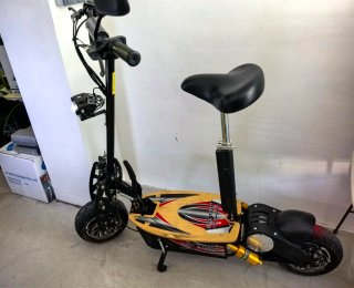 Patinete eléctrico con asiento. 2000w 2 vel
